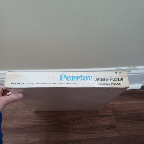 Vtg 1979 Great American Puzzle Factory Perrier Sparkling Water Over 550pc - Picture 2 of 4